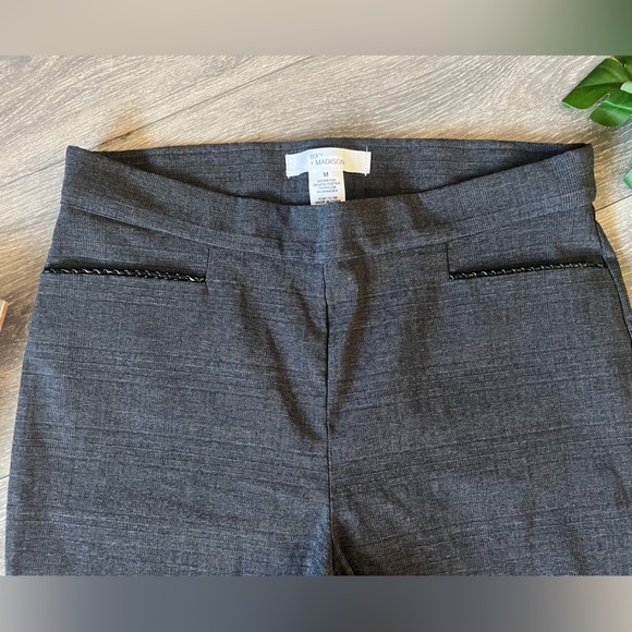 89th & Madison Comfort Stretch Braid Detail Trousers in Patterned Grey. Size 6 - Picture 2 of 9